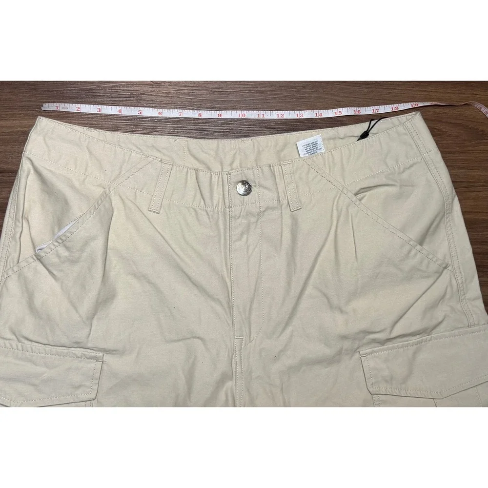 True Religion Mens Single Needle Cargo Shorts Tapioca Beige (107927) Size 38